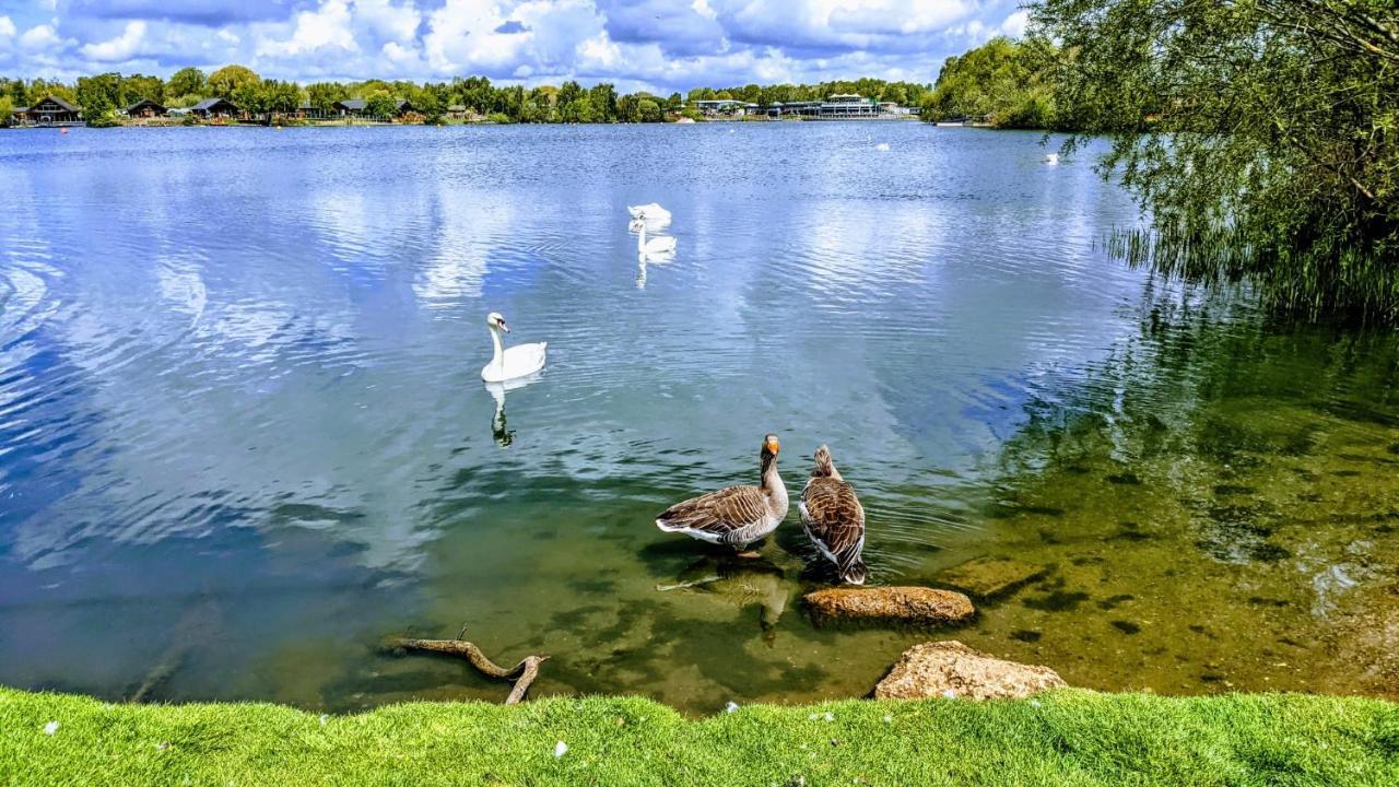 فندق Tattershall Lakes - Merlin Point المظهر الخارجي الصورة